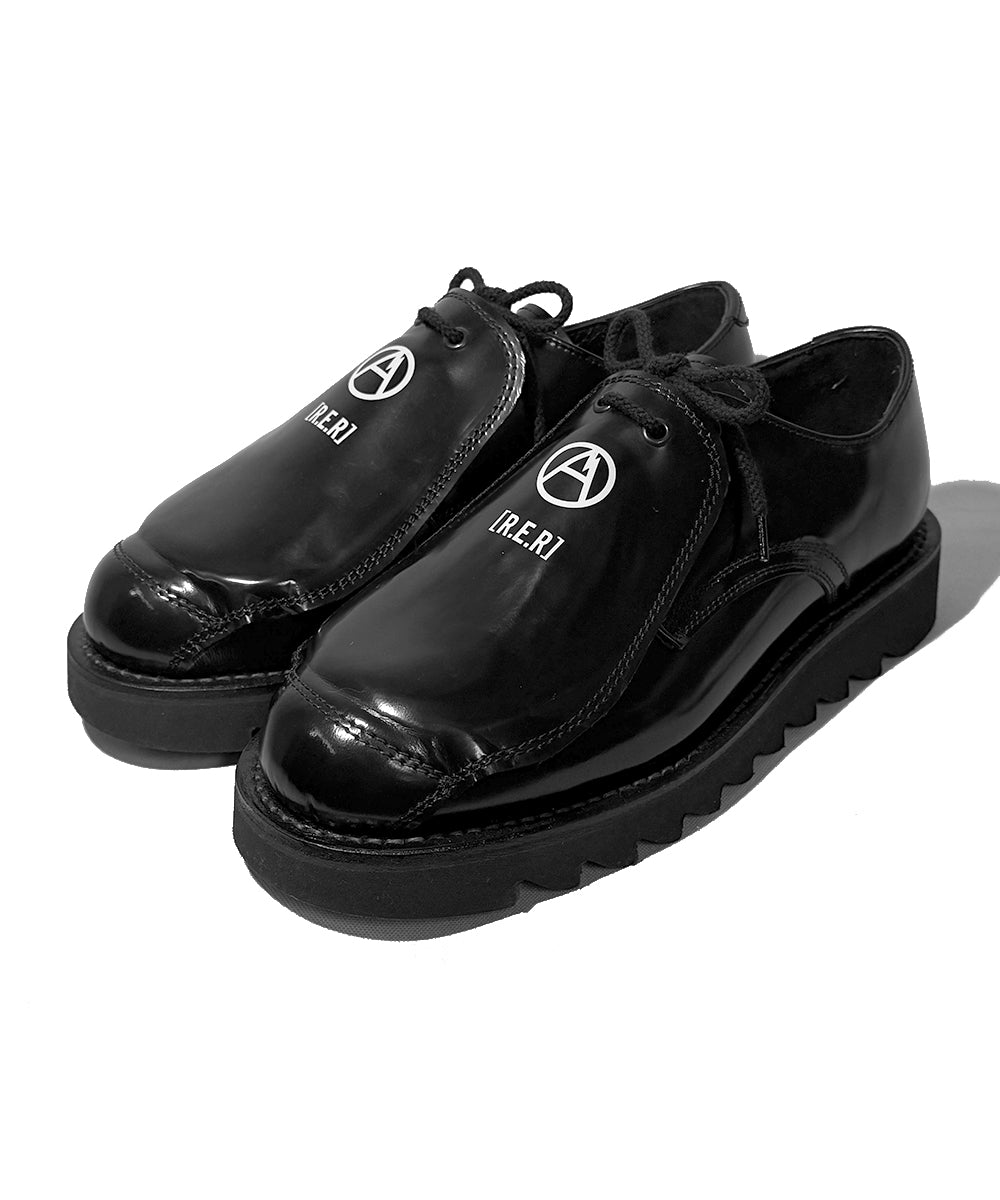 【予約商品：7月中旬以降のお届け予定】PROTECTOR SHOES