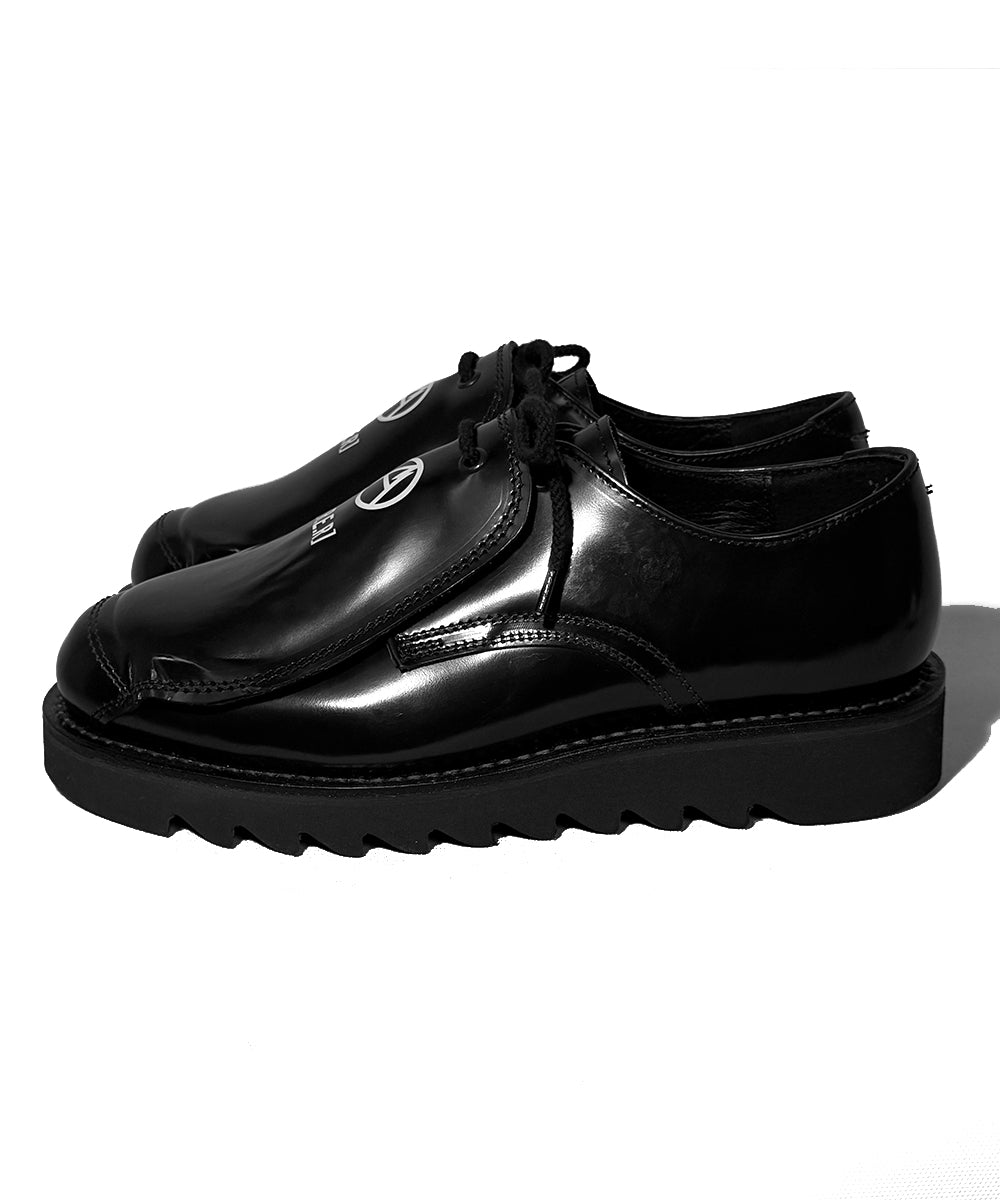 【予約商品：7月中旬以降のお届け予定】PROTECTOR SHOES