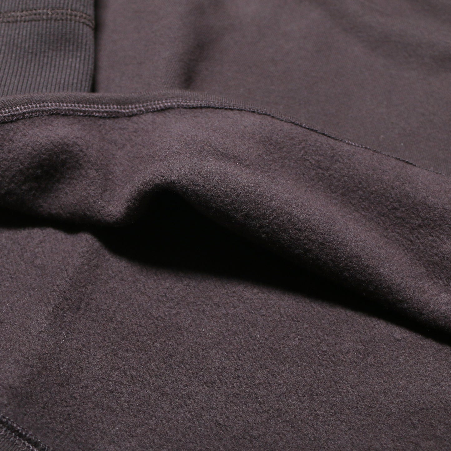 BRUSHED COTTON LONG SLEEVE HENLEY "LUCKY SWALLOW"