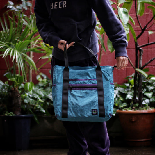 【予約商品：7月上旬以降のお届け予定】WINDRIP TOTE
